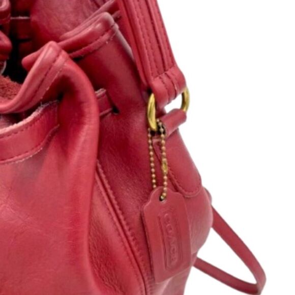 M COACH Vintage Red Glove Tanned Leather Large Sling Backpack Knapsack 9992 COA - Picture 12 of 15